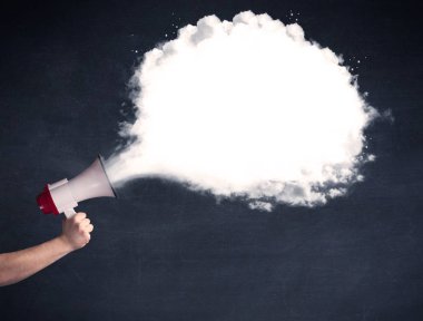 Düz mesaj bulutla megafon