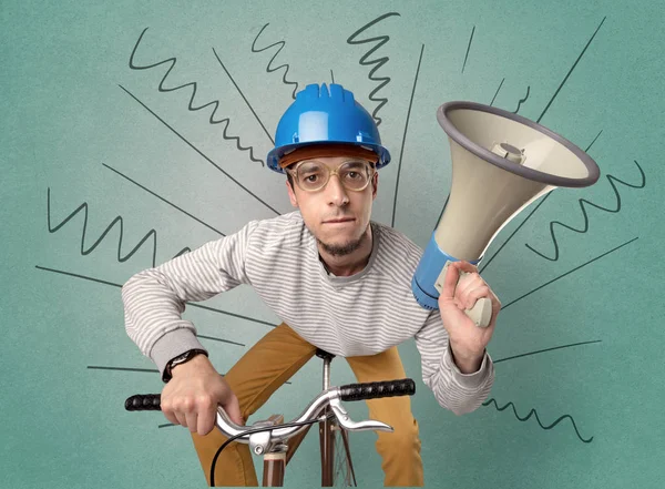 Extreme cyclist with bike — Stock Photo, Image