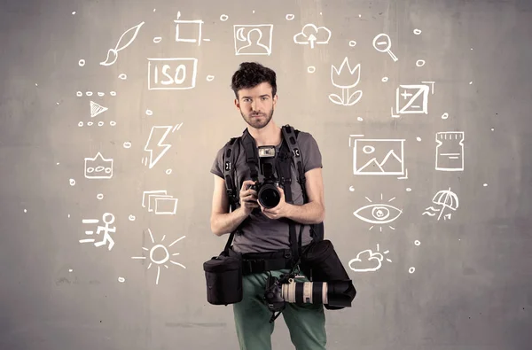 Fotograaf leert camera te gebruiken — Stockfoto