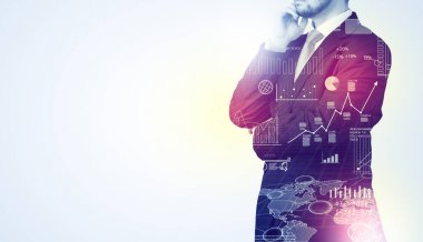 Adam arka plan grafikleri ile ayakta