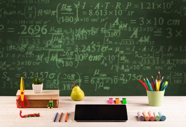 Rakamlarla birlikte okula geri dön.