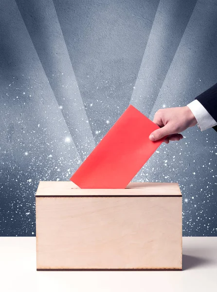 Ballot box with person casting vote — Stock Photo, Image