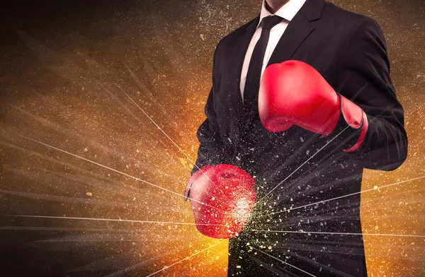 Сильный бокс для бизнесменов — стоковое фото