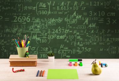 Rakamlarla birlikte okula geri dön.