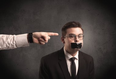 Çalışan gösteren iş ele