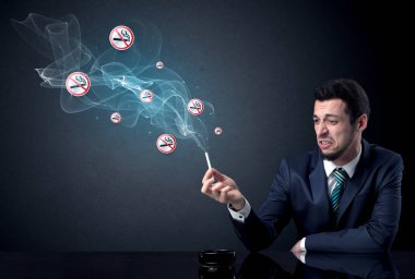 Kayan ile sigara işadamı