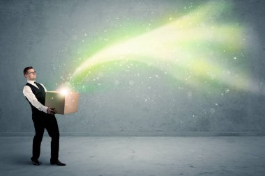 Işık escapig Anmalık kutular