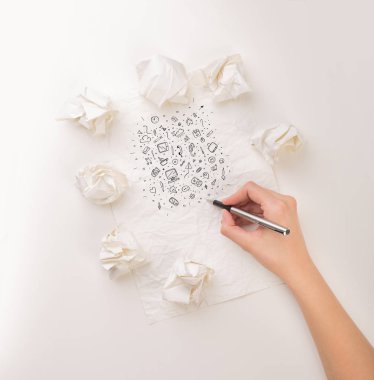 El buruşuk kağıt yazma