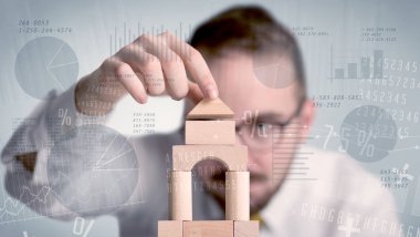 Bir kule inşa işadamı