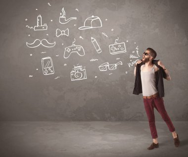 Komik hippi adam çizilmiş şeyler bağırıyor.