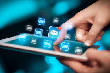 Mail ile tablet dokunmadan parmak