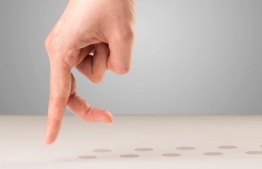 Yürüyen parmak kavramı