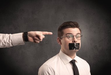 Çalışan gösteren iş ele