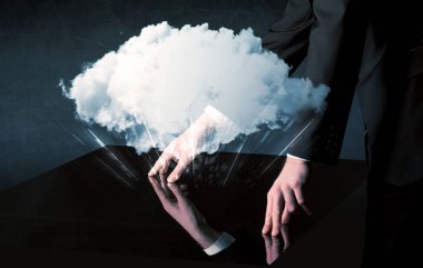 Etkileşimli tablo dokunmadan eller