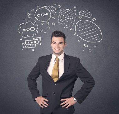 konuşma balonları ile işadamı 