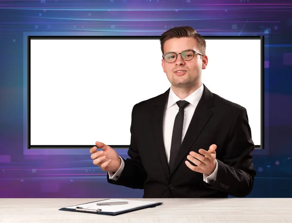 Television program host with big copy screen in his back — Stock Photo, Image