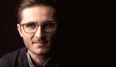 genç adam yakın portre