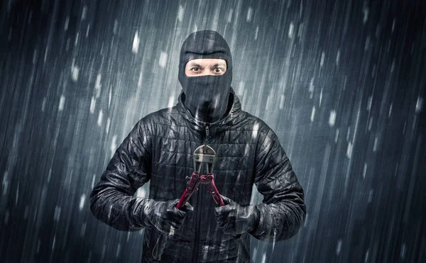 Ev kamera eylem tarafından hırsız yakalandı.