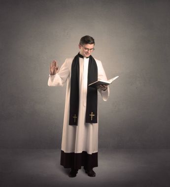 onun nimet veren genç rahip