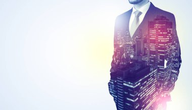 Gece şehir grafik ile ayakta işadamı