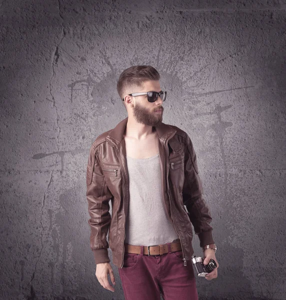 Stylish male with beard and sunglasses — Stock Photo, Image