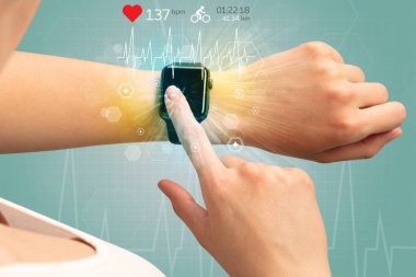 Döngüsü ve smartwatch kavramı.