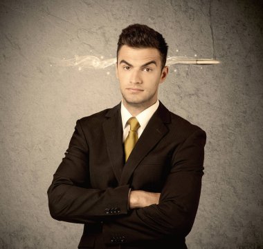 Hızlı yaratıcı pazarlamacı yasaktır kurşun ile