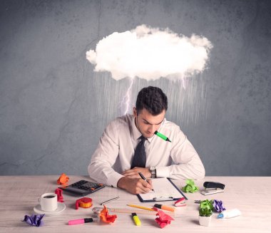 Ofisteki stresli iş adamı