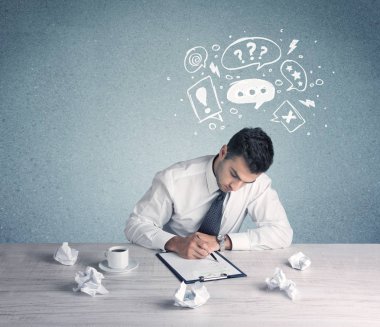 Şüpheli ve kafası karışık bir iş adamı