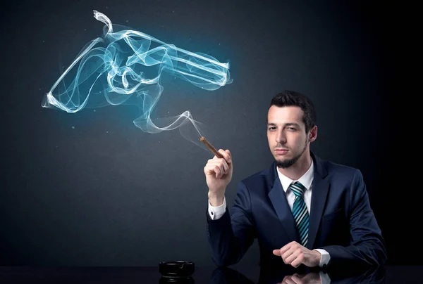 Businessman resting and smoking — Stock Photo, Image