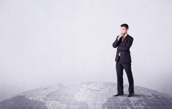 Man staan voor de stad landschap — Stockfoto