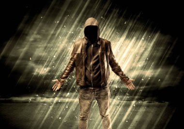 Sigara içen tehlikeli bir suçlu.