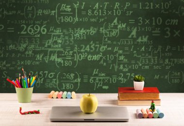 Rakamlarla birlikte okula geri dön.