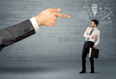 Profesyonel olmayan satıcı ateş olmak