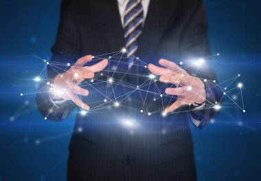 Ağ bağlantıları tutan işadamı 