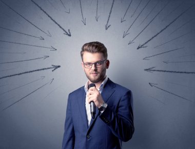 İşadamı holding mikrofon