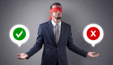 Blindfolded işadamı seçmek çalışıyor