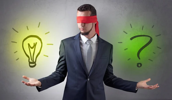 Empresario con idea versus concepto de pregunta — Foto de Stock