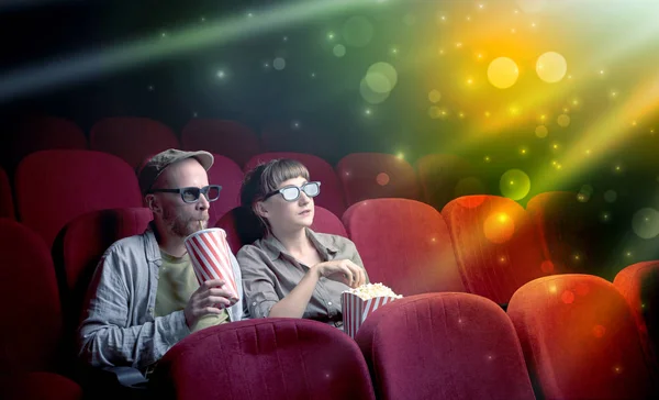 Couple watching something miraculous — Stock Photo, Image