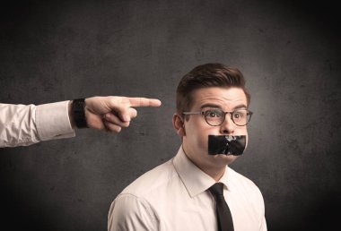 Çalışan gösteren iş ele