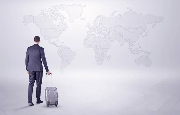 Empresário planejando sua viagem pelo mundo — Fotografia de Stock