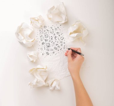 El buruşuk kağıt yazma