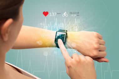 Döngüsü ve smartwatch kavramı.