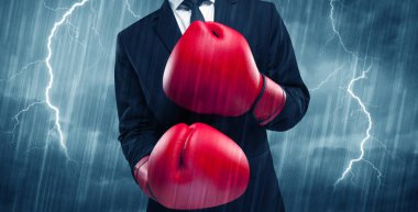 Yağmurda boks işadamı