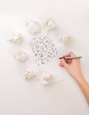 El buruşuk kağıt yazma