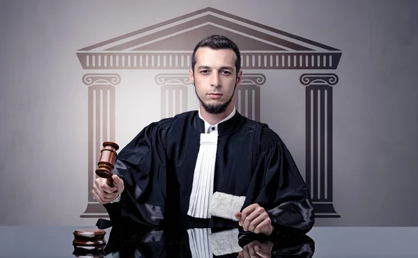 Fiatal bíró döntés — Stock Fotó