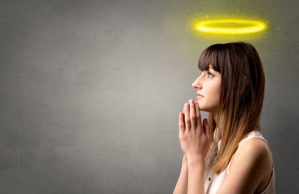 Praying girl — Stock Photo, Image