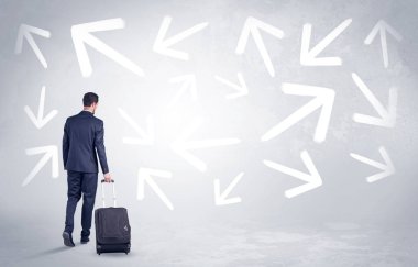 Tatsız oklarla bırakarak işadamı