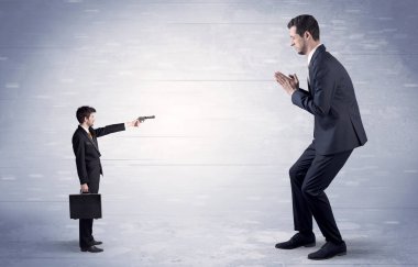 Dev işadamı çekim küçük iş adamı