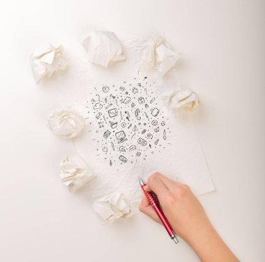 El buruşuk kağıt yazma